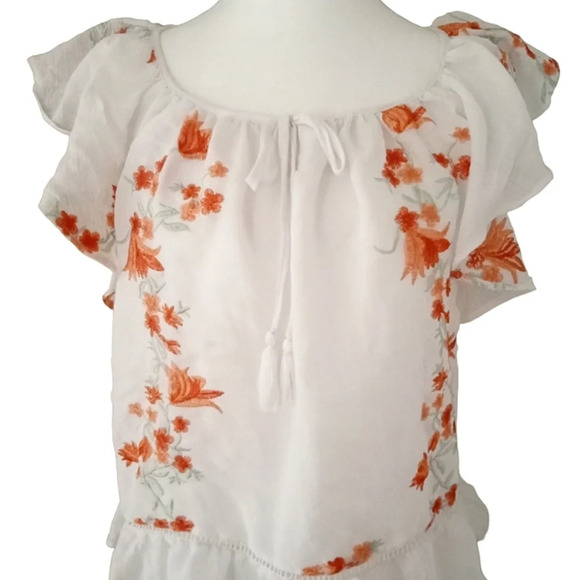 Studio Petite Embroidered Floral Ruffle Sleeve Lightweight Blouse Size Large P - Picture 2 of 8